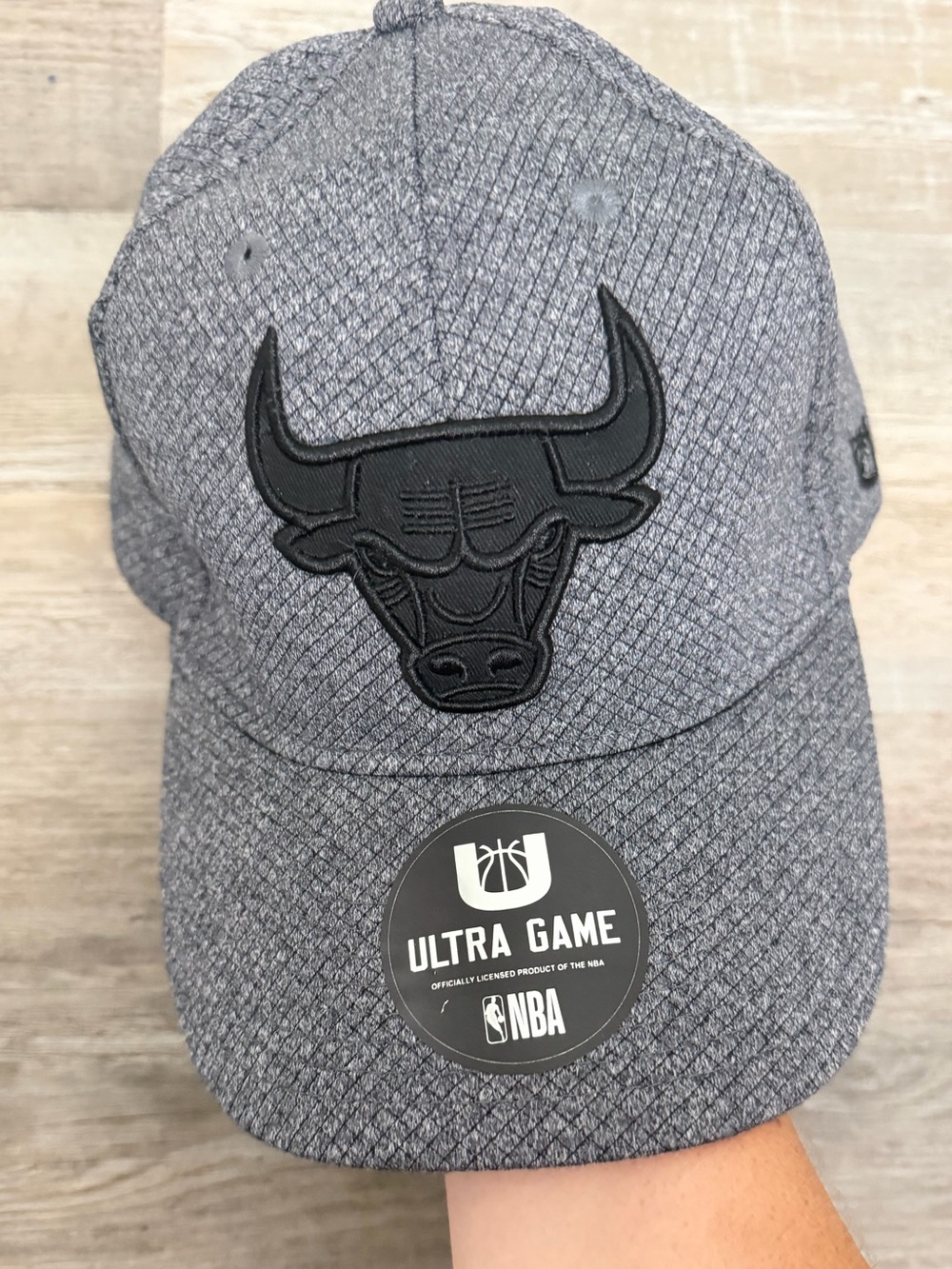 Ultra Game Chicago Bulls SnapBack Gray Quilted Logo Hat, OSFM NEW w/ tags